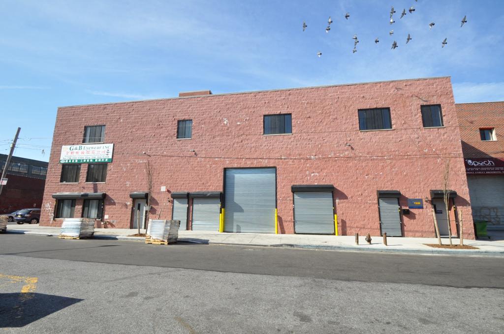 329 MESEROLE STREET